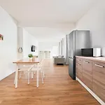 Appartamento Tolstov - 2 - Terrace - 25 Min To Messe Dus