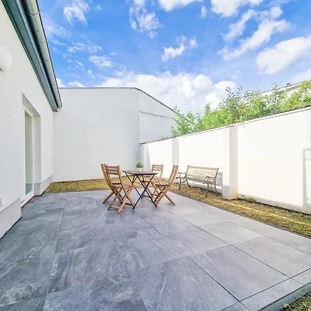 Raj Living - 2 - Terrace - 25 Min To Messe Dus * Krefeld