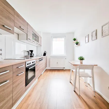 Apartment Tolstov - 2 - Terrace - 25 Min To Messe Dus Krefeld