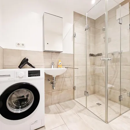 Raj Living - 2 - Terrace - 25 Min To Messe Dus * Krefeld