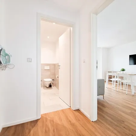 Raj Living - 2 - Terrace - 25 Min To Messe Dus Krefeld