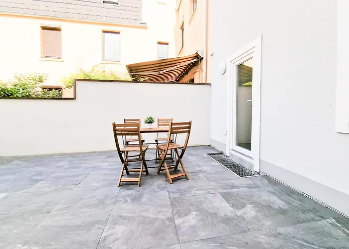 Tolstov - 2 - Terrace - 25 Min To Messe Dus Apartmán *